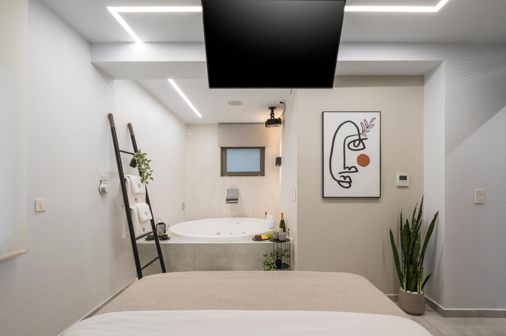Π Suite Project: Smart Bnb Chania  ภายนอก รูปภาพ