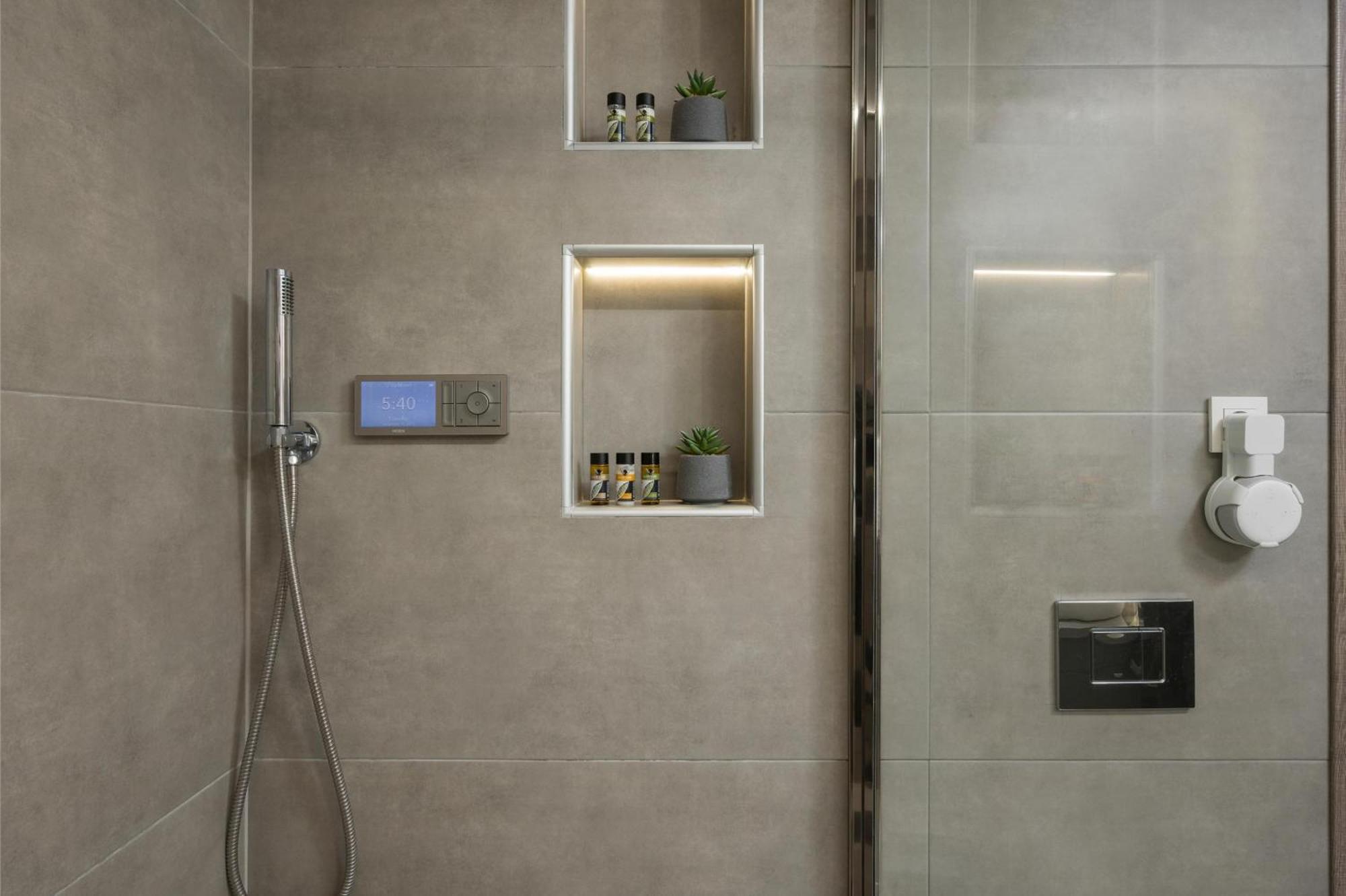 Π Suite Project: Smart Bnb Chania  ภายนอก รูปภาพ