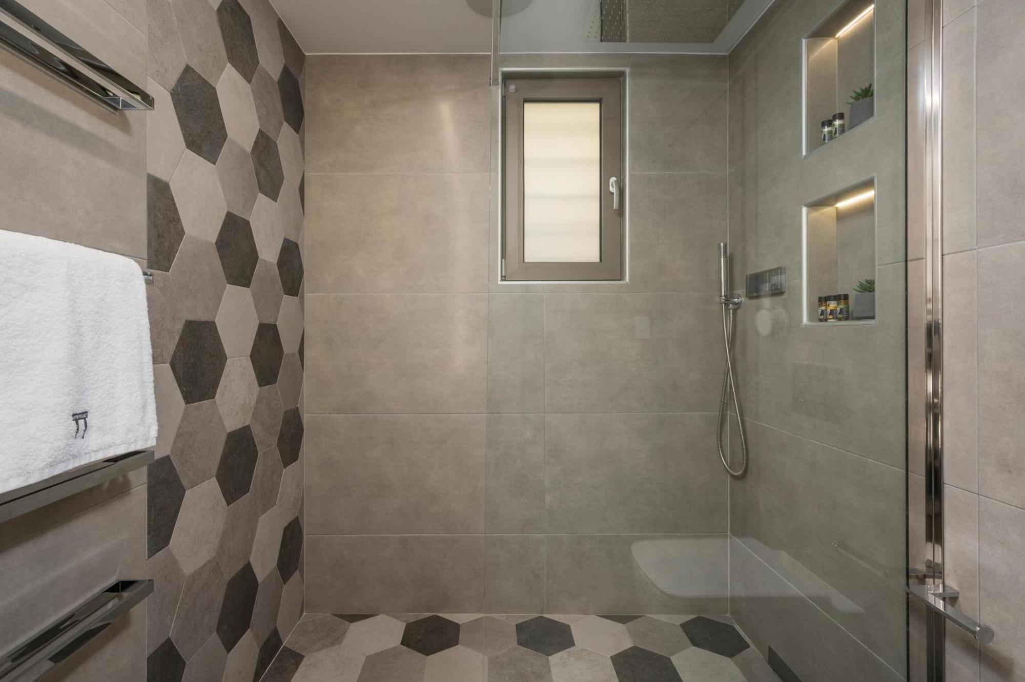 Π Suite Project: Smart Bnb Chania  ภายนอก รูปภาพ