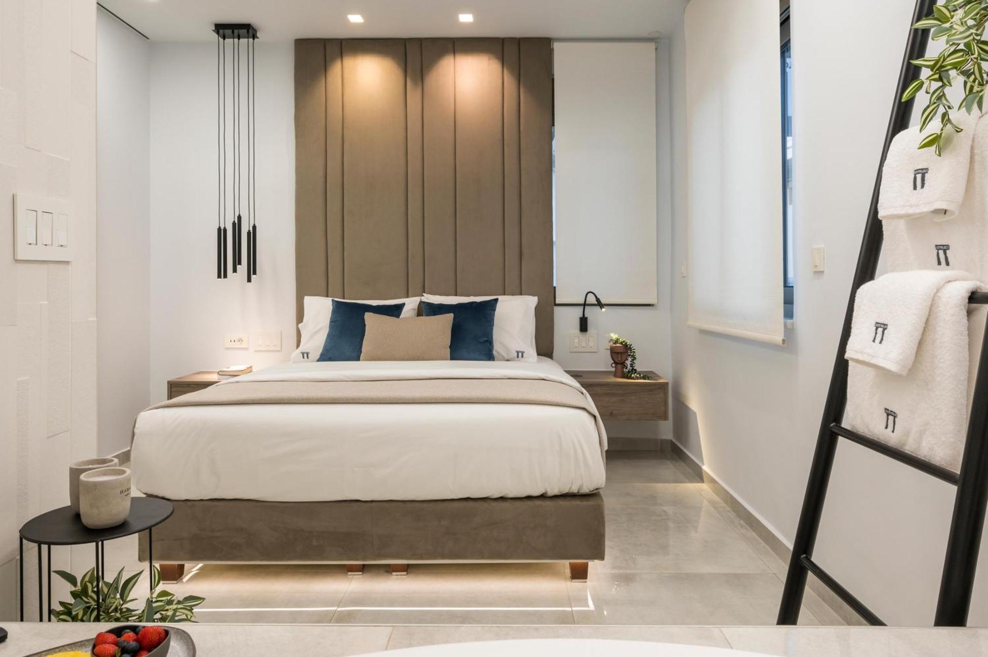 Π Suite Project: Smart Bnb Chania  ภายนอก รูปภาพ