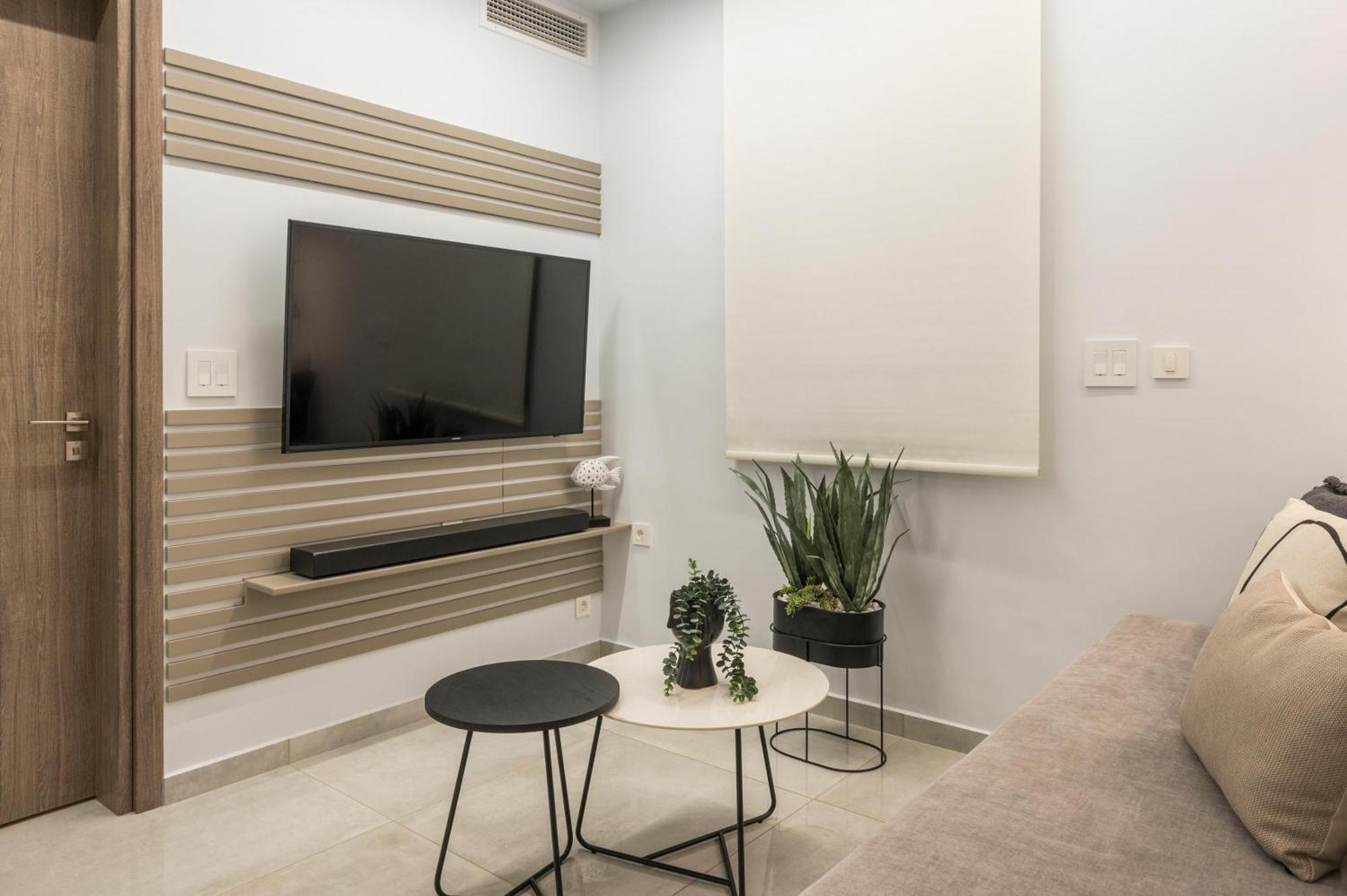 Π Suite Project: Smart Bnb Chania  ภายนอก รูปภาพ